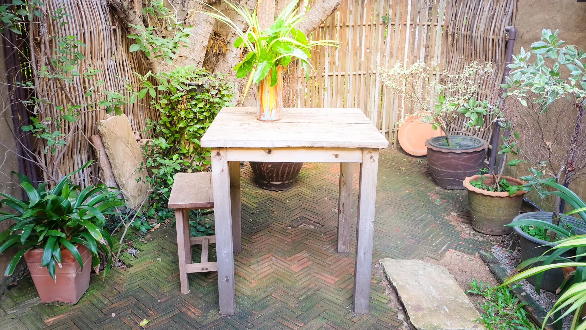 Lake Livingston Rustic Furniture